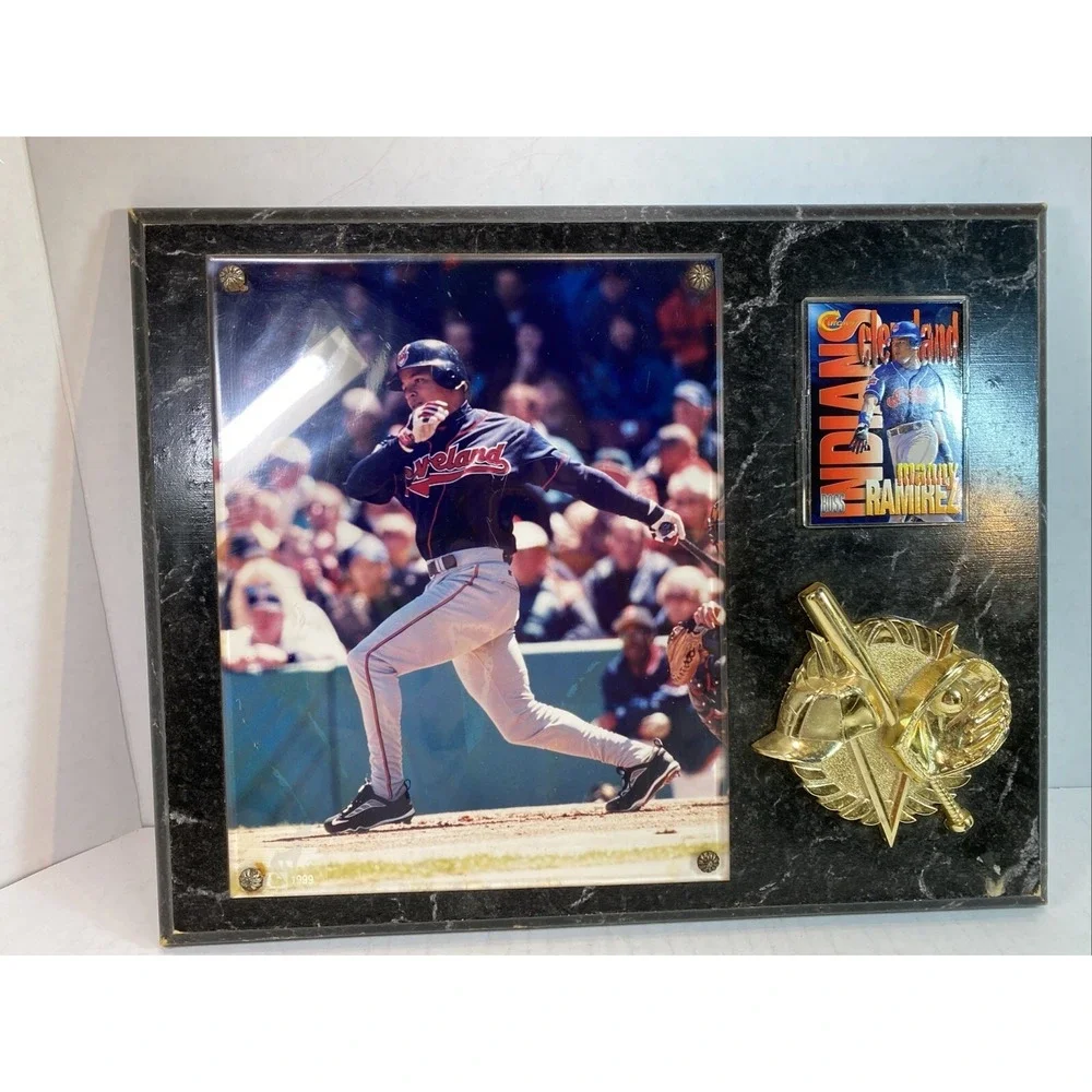 MANNY RAMIREZ 8X10 PHOTO With Card Cleveland‎ 1999 plaque Vintage